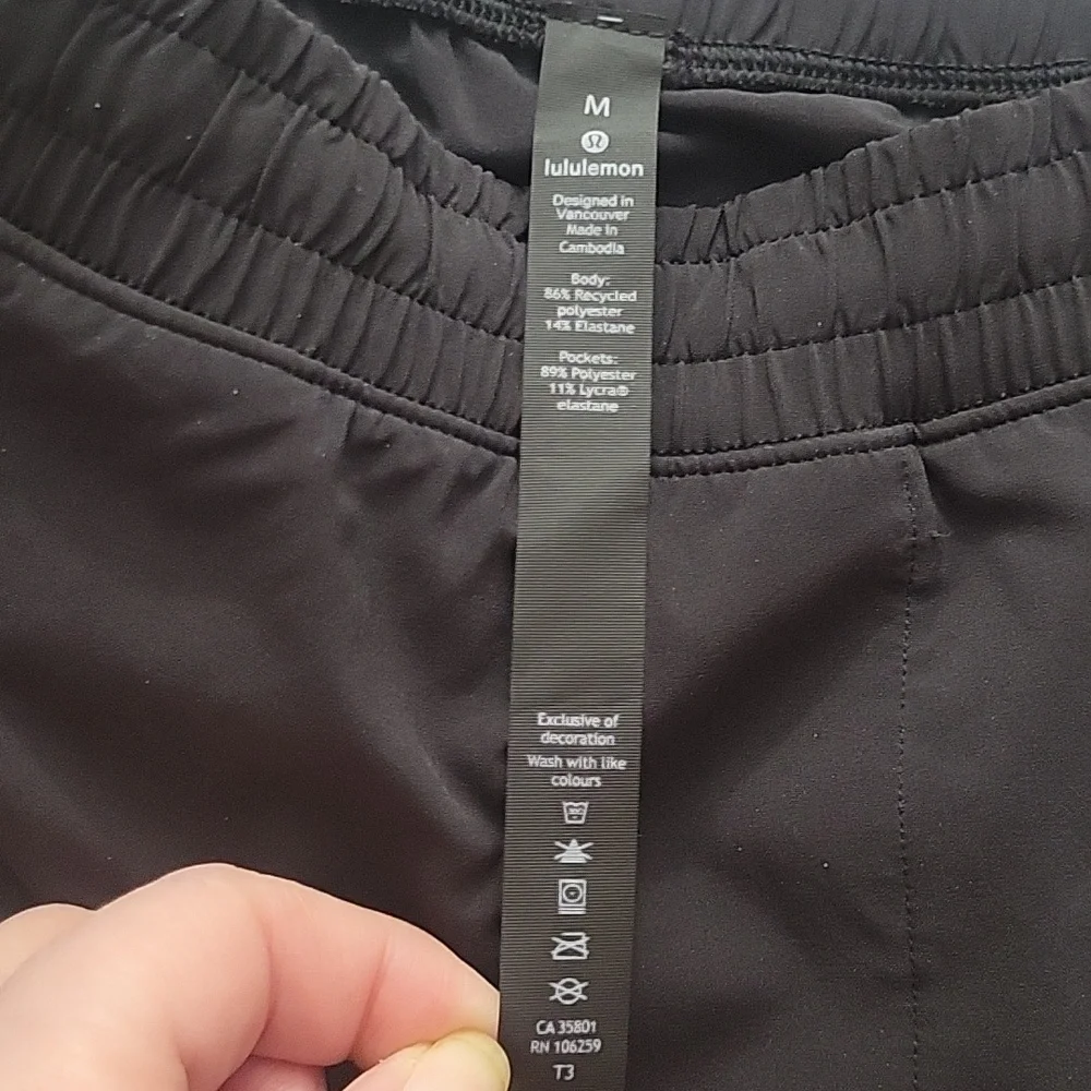 Lululemon Mens Bowline Shorts Medium Black Like New 7" Inseam - Picture 3 of 6